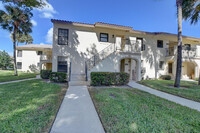 2600 Greenwood Terrace in Boca Raton, FL - Building Photo - Building Photo