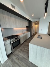 1201 S Prairie Ave, Unit 2709 in Chicago, IL - Building Photo - Building Photo