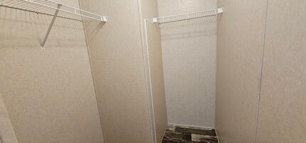 35 Birch Ct in Belleville, MI - Building Photo - Building Photo