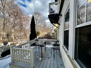 24 Burton St, Unit #22 in Boston, MA - Building Photo - Building Photo