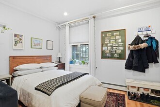 298 Marlborough St, Unit 2 in Boston, MA - Building Photo - Building Photo