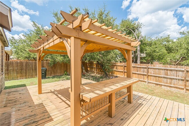 property at 124 Mary Max Cir