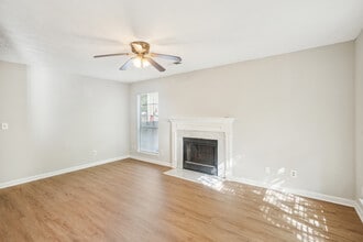 1066 Rock Creek Ln in Norcross, GA - Building Photo - Building Photo