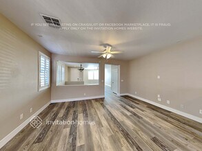 32 Alberon Gardens Way in Henderson, NV - Building Photo - Building Photo