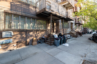 49 Lorimer St in Brooklyn, NY - Building Photo - Building Photo