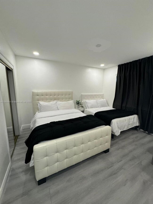 501 NE 70th St in Miami, FL - Building Photo - Building Photo