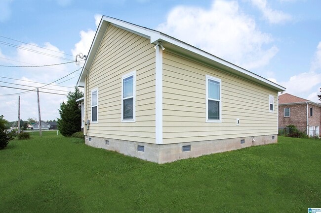 501 7th Ave in Pleasant Grove, AL - Building Photo - Building Photo