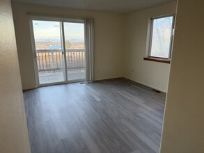 1511 Hollyhock Dr in Medford, OR - Building Photo - Building Photo