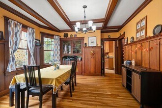 18 Kingsboro Park, Unit 1 in Boston, MA - Building Photo - Building Photo
