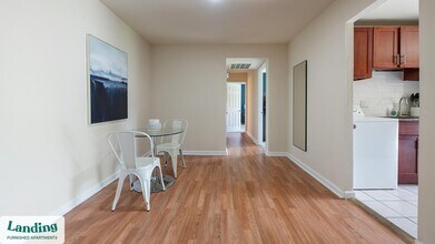 6220 Springhill Dr, Unit 9324-204 in Greenbelt, MD - Foto de edificio - Building Photo