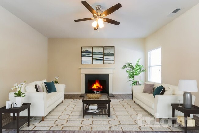 457 Shady Glen in Dallas, GA - Building Photo - Building Photo