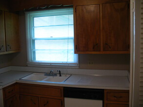 2506 Natchez Trace, Unit A in Nashville, TN - Building Photo - Building Photo