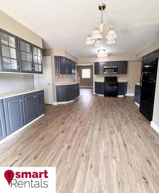 160 Maple Dr in Florissant, MO - Building Photo - Building Photo