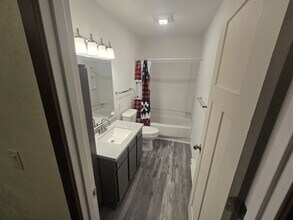 2818 22nd Ave W in Williston, ND - Building Photo - Building Photo