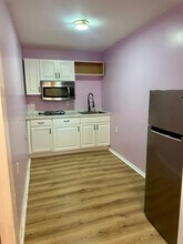 9702 N Edison Ave in Tampa, FL - Foto de edificio - Building Photo