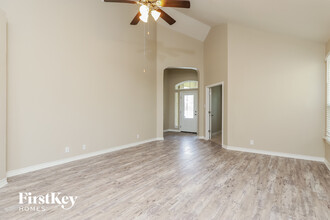 13519 Pickett Canyon in San Antonio, TX - Building Photo - Building Photo