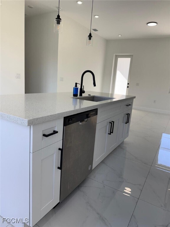 property at 1832 Lindsay St