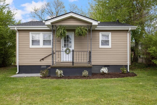 property at 2411 Park Ave
