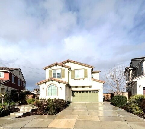 3940 Crepe Myrtle Ln in Tracy, CA - Building Photo