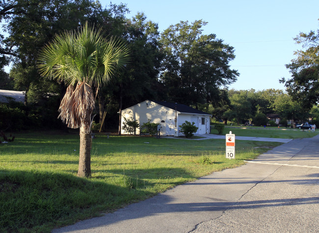 3751 Meeting Street Rd in North Charleston, SC - Building Photo - Building Photo