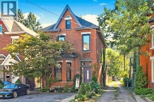 134 Stinson St in Hamilton, ON - Building Photo