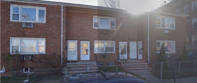 property at 378b Fair St