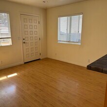 2249 Manchester Ave, Unit Gardner ADU in Cardiff By The Sea, CA - Building Photo - Building Photo