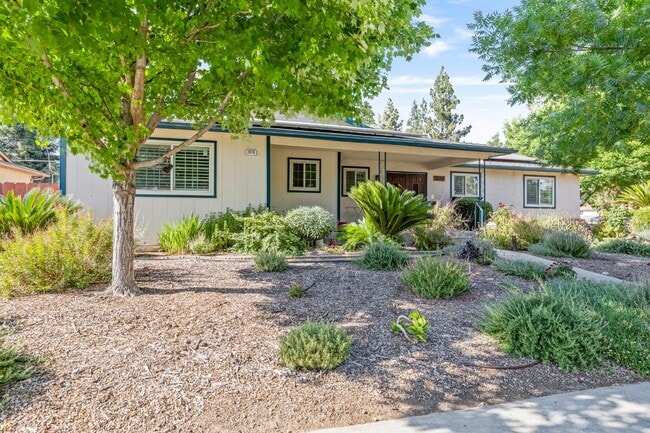 2018 W Los Altos Ave in Fresno, CA - Building Photo - Building Photo
