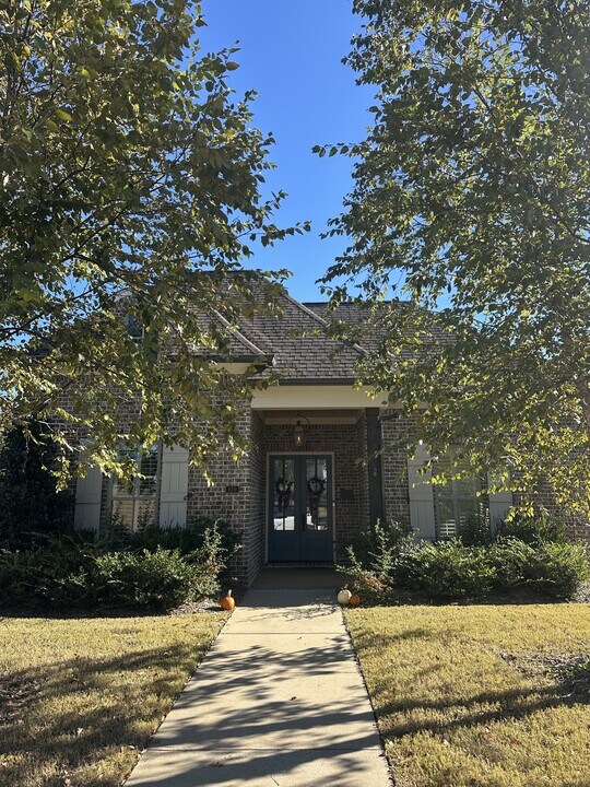 170 Mulberry Ln in Oxford, MS - Building Photo
