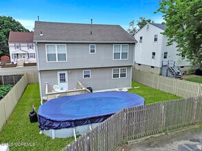 50 Broad St in Matawan, NJ - Building Photo - Building Photo