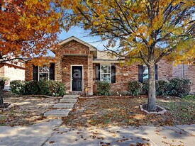 742 Mission Ln in Lancaster, TX - Building Photo