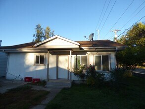 4772-4782 Sunnyview Rd NE in Salem, OR - Building Photo - Building Photo