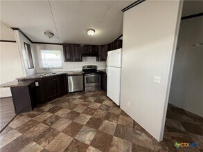1035 Ferryboat Ln in New Braunfels, TX - Building Photo - Building Photo