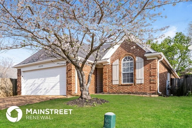 10130 Cross Valley Dr in Cordova, TN - Foto de edificio - Building Photo