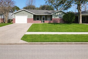 531 Roper St in Houston, TX - Building Photo