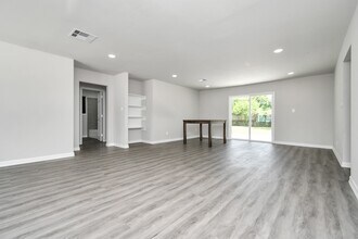 638 Spell St in Houston, TX - Building Photo - Building Photo