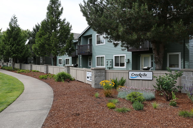 Creekside Apartments in Corvallis, OR - Building Photo - Building Photo