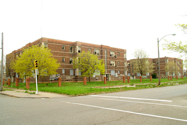 2901 W Chicago St in Detroit, MI - Building Photo - Building Photo