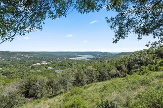 10917 Panoramic View in Jonestown, TX - Building Photo - Building Photo