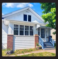 1307 N 20th Ave E in Duluth, MN - Building Photo