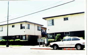 1465-1475 Kerley Dr in San Jose, CA - Building Photo - Building Photo