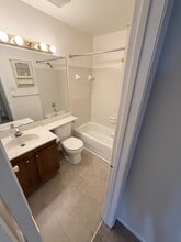 20661 Shadyside Way, Unit A in Germantown, MD - Foto de edificio - Building Photo