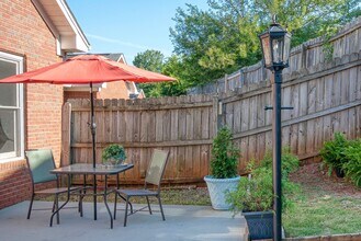 1000 Eagle Pass Way in Anniston, AL - Building Photo - Building Photo