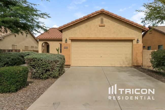 property at 374 E Yellow Wood Ave