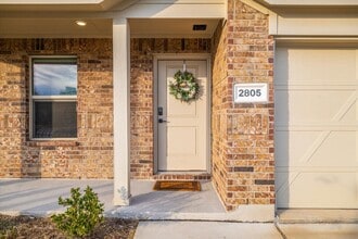 2805 Watchpoint Rd in Little Elm, TX - Building Photo - Building Photo