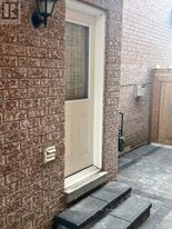 43 Starfire Dr in Toronto, ON - Building Photo