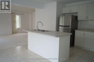 1129 Beneford Rd in Oshawa, ON - Building Photo - Building Photo