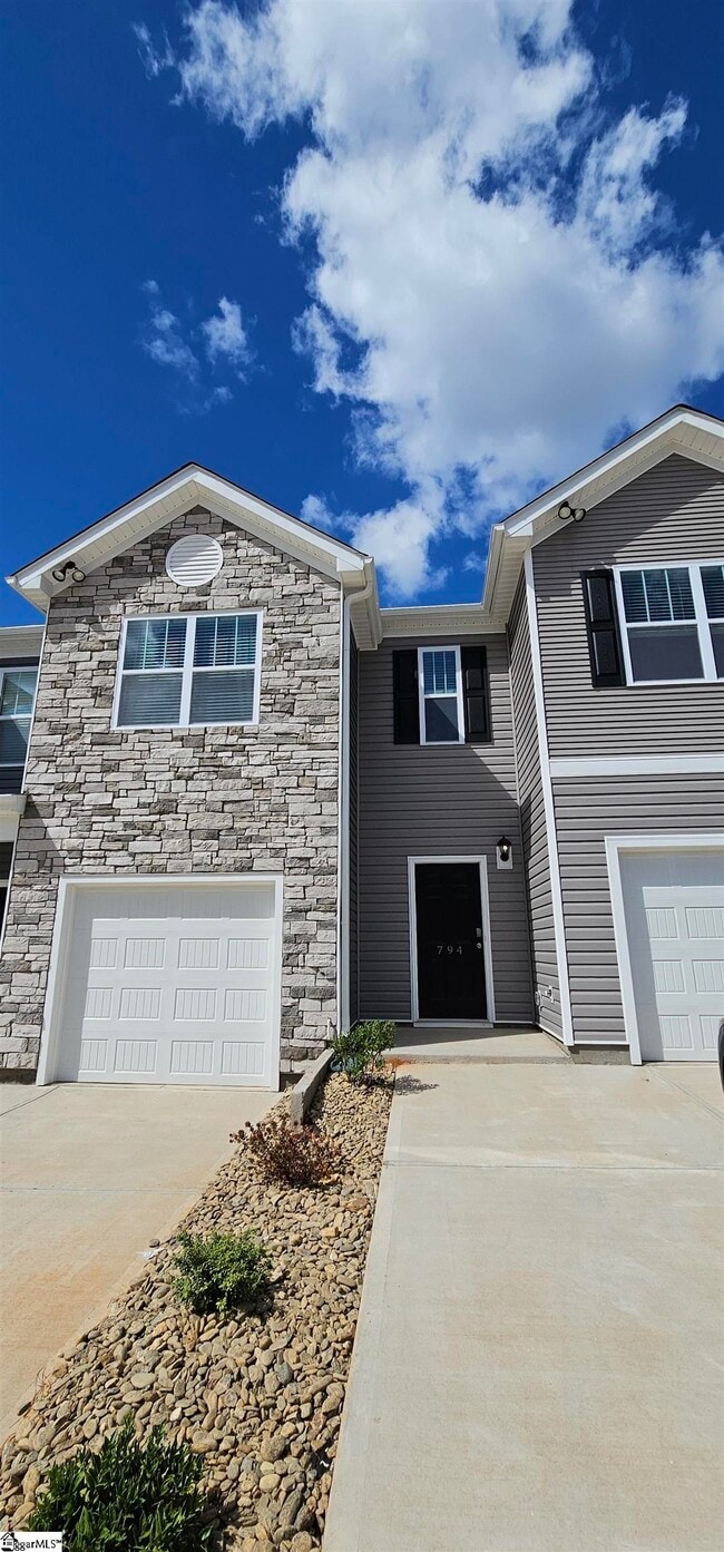 property at 794 Embark Cir