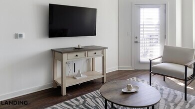 2110 Birkhall St in Raleigh, NC - Foto de edificio - Building Photo