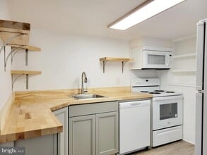 235 Kern St in Winchester, VA - Building Photo - Building Photo